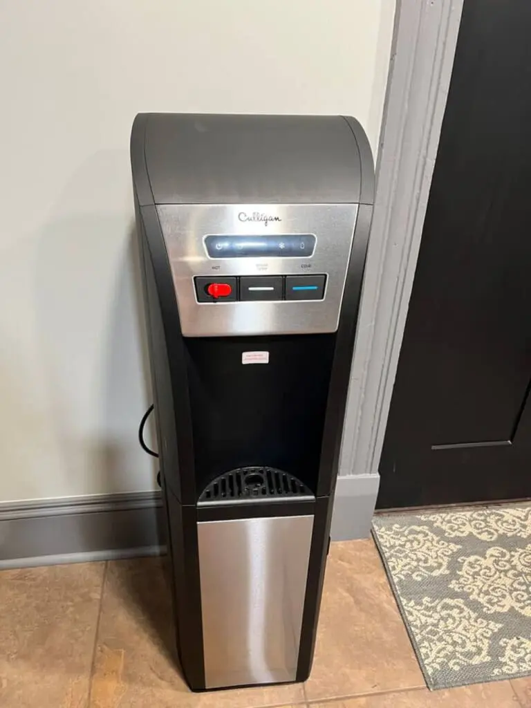 173199 449537 QNSWHj3riH8YKiAIDZd4nT5X2lL8p045lUBFSAtLa s 690a09bb8e476.jpg