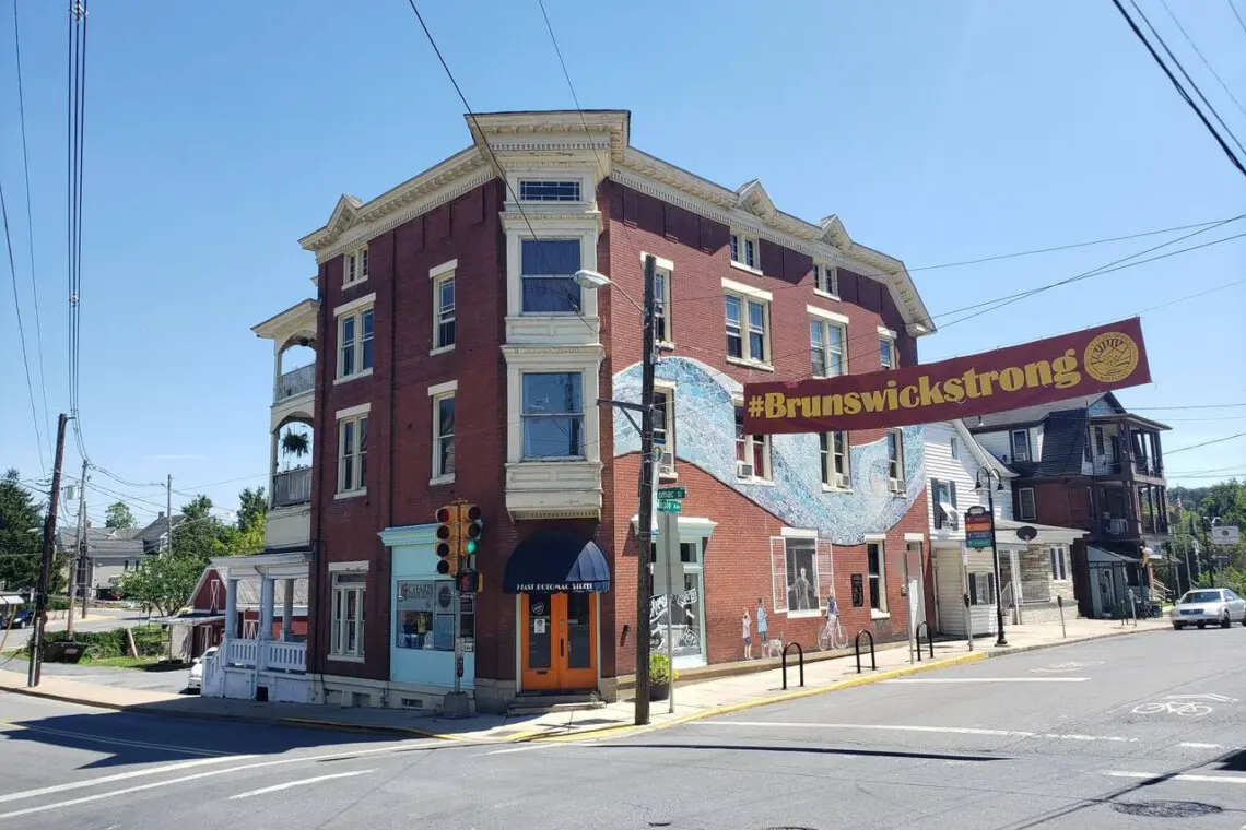 173199 449537 ak4wHLzhltG54iFDAqM917rkQEZiBZzcw9 MeSWEHT0 690a099f940fa.jpg