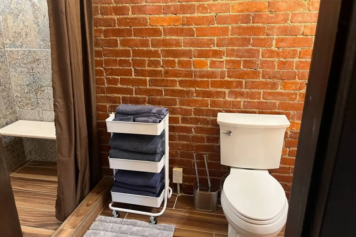 173199 449539 7LMcnx1LSryw 3FMhy7BwQEegCbevgptVbmA7fT2TUw 690a094758436.jpg