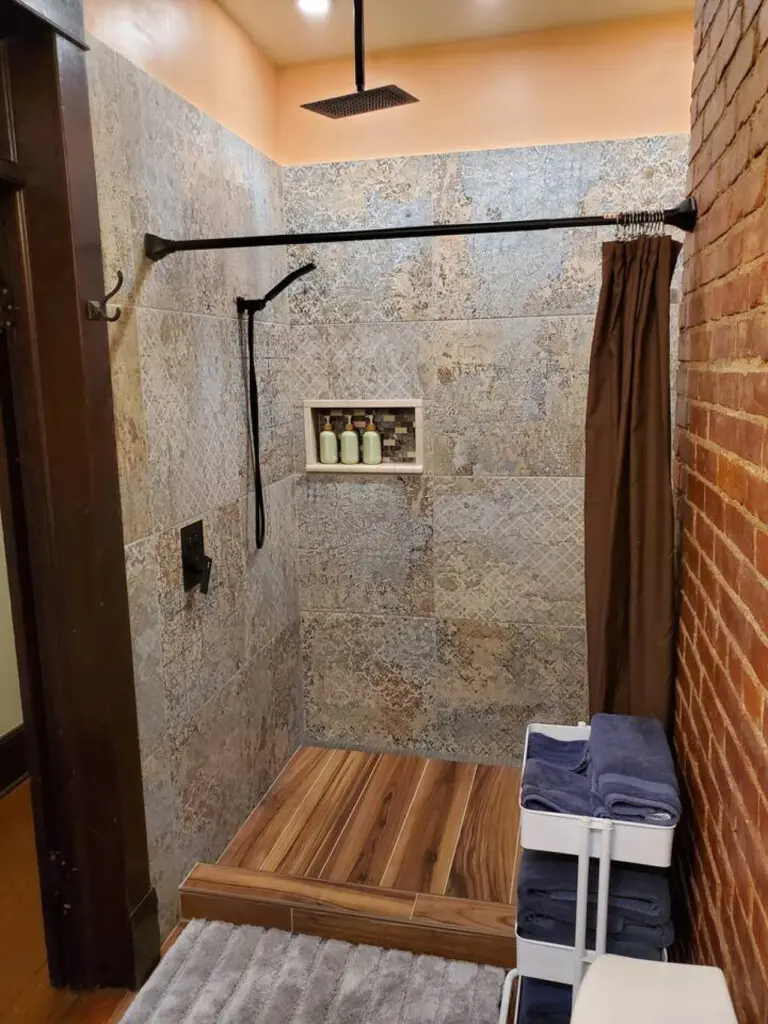 173199 449539 wud1NOWGQERplJXoMKlv3vLE925jo2UYzR0J8FYFacg 690a094c77695.jpg